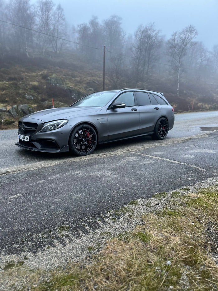 Mercedes-AMG C63